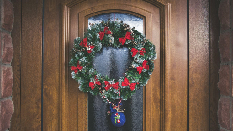 Artificial Christmas Wreaths for the Travel Lover in Your Life